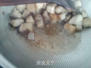 春笋红烧肉(详细步骤版)的做法步骤:8