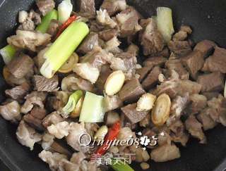 牛肉炖冻豆腐的做法步骤:7