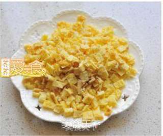 怎样包皮薄馅鲜的弹牙大馄饨——煮一锅富含天然抗生素的美味馄饨的做法步骤:2