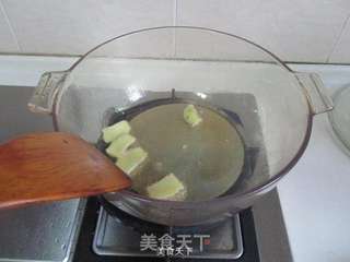 玉米蚕豆排骨汤的做法步骤:4