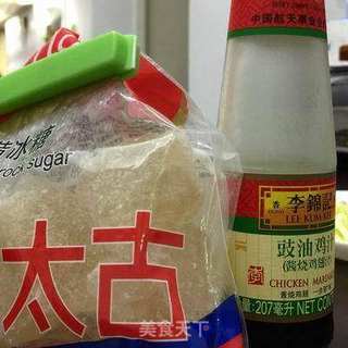 鲍鱼炆鸡的做法步骤:2