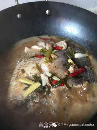 浓郁的味道---小锅炖鱼的做法步骤:8