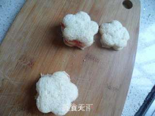 糖霜花儿吐司的做法步骤:10