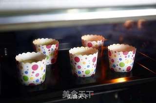 鲜奶油蛋糕(浓郁的奶油芳香)的做法步骤:11