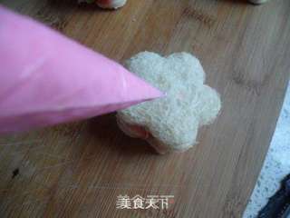糖霜花儿吐司的做法步骤:11