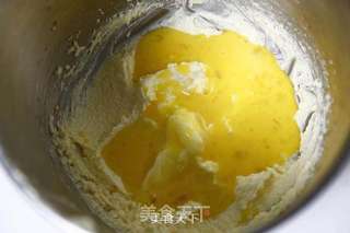 鲜奶油蛋糕(浓郁的奶油芳香)的做法步骤:5