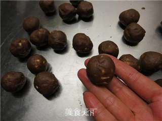 做个小鬼脸---长了牙齿的趣多多饼干的做法步骤:13