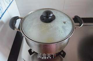 米酒年糕荷包蛋的做法步骤:4