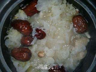 白玉菇银耳鸡汤的做法步骤:5