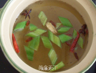 白萝卜炖豆腐小砂锅的做法步骤:3