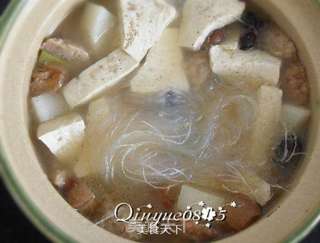 白萝卜炖豆腐小砂锅的做法步骤:6