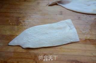 【姜健宝】姜汁鱿鱼卷的做法步骤:3