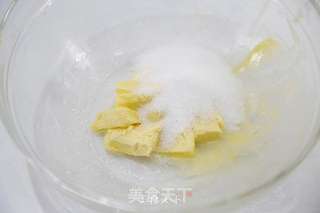 鲜奶油蛋糕(浓郁的奶油芳香)的做法步骤:3