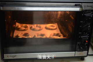 “手镯”双色饼干的做法步骤:10