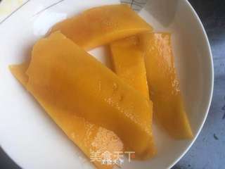 芒果班戟的做法步骤:12