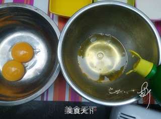 南瓜戚风蛋糕的做法步骤:3