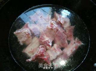 红烧排骨的做法步骤：1