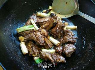 红烧排骨的做法步骤：5