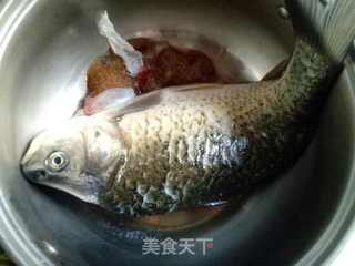 养颜补气靓汤之: 鲫鱼鲜笋豆腐汤的做法步骤:6