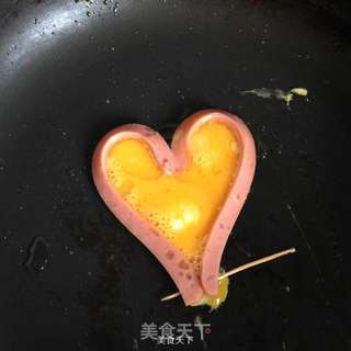 爱心火腿蛋的做法步骤:7