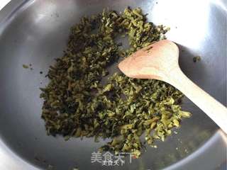 抓住春天的尾巴【春笋炖子排】的做法步骤:3