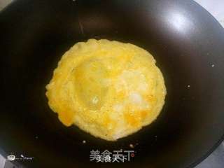 【荷美尔】培根三明治的做法步骤:4
