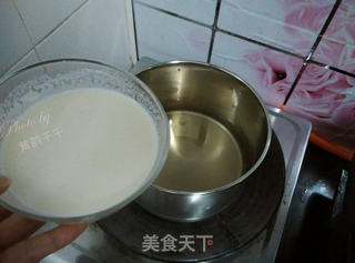 姜健宝试用【姜汁布丁】的做法步骤:3