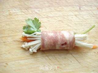 【龙鱼稻米油5L】试用报告之一金针菇培根卷的做法步骤:8