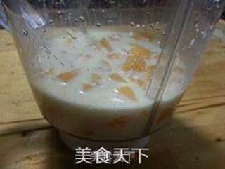 芒果慕斯杯的做法步骤:2