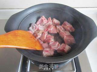 排骨烧冬笋的做法步骤:4