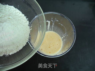 姜健宝试用【姜汁木瓜可丽饼卷】的做法步骤:4