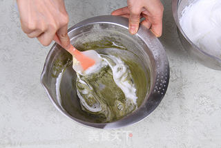 舌尖上的青涩风情——抹茶蛋糕卷的做法步骤:14
