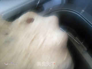 低糖全麦长棍面包的做法步骤:2