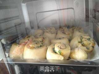香葱肉松面包卷的做法步骤:18