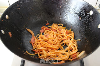 培根虾仁意面的做法步骤:6