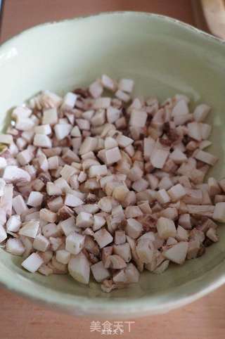 猪肉雪菜馅饼的做法步骤:4