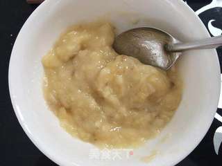 香蕉核桃蛋糕的做法步骤:3