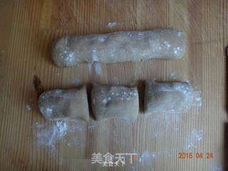 全麦欧包红糖大枣桂圆包的做法步骤:3