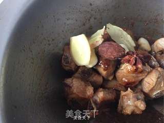 重温经典美味【红烧排骨】的做法步骤:6