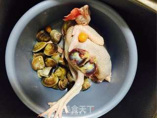海鲜鸡的做法步骤：1