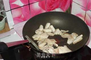 蒜苗炒肉的做法步骤:4