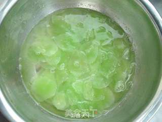 凉拌莴笋的做法步骤:4