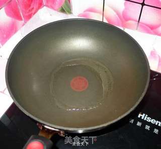蒜苗炒肉的做法步骤:3