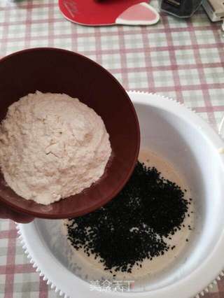 蛋酥卷-把美味营养卷起来的做法步骤:6