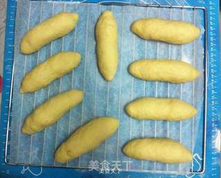 火腿肠肉松包的做法步骤:6