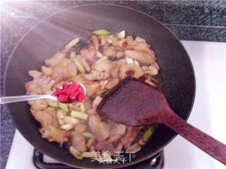 XO酱爆牛筋的做法步骤:7