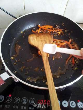麻辣豆皮的做法步骤:7