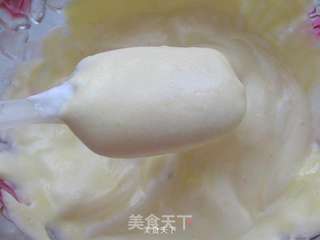 芒果蛋糕卷的做法步骤：6