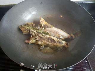 文蛤昂刺鱼汤的做法步骤:5