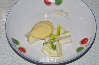 【金龙鱼稻米油】油焖大虾的做法步骤:3